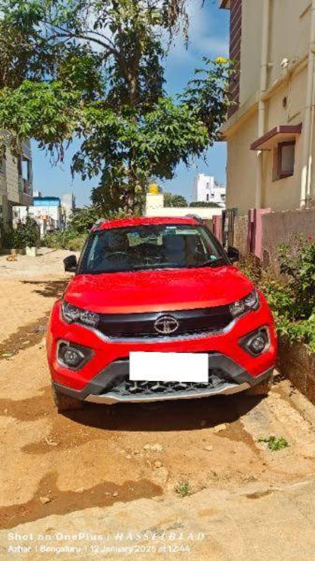 https://images10.gaadi.com/usedcar_image/4349126/original/f35185381b3c61d89feccf527185873a.jpg?imwidth=6400