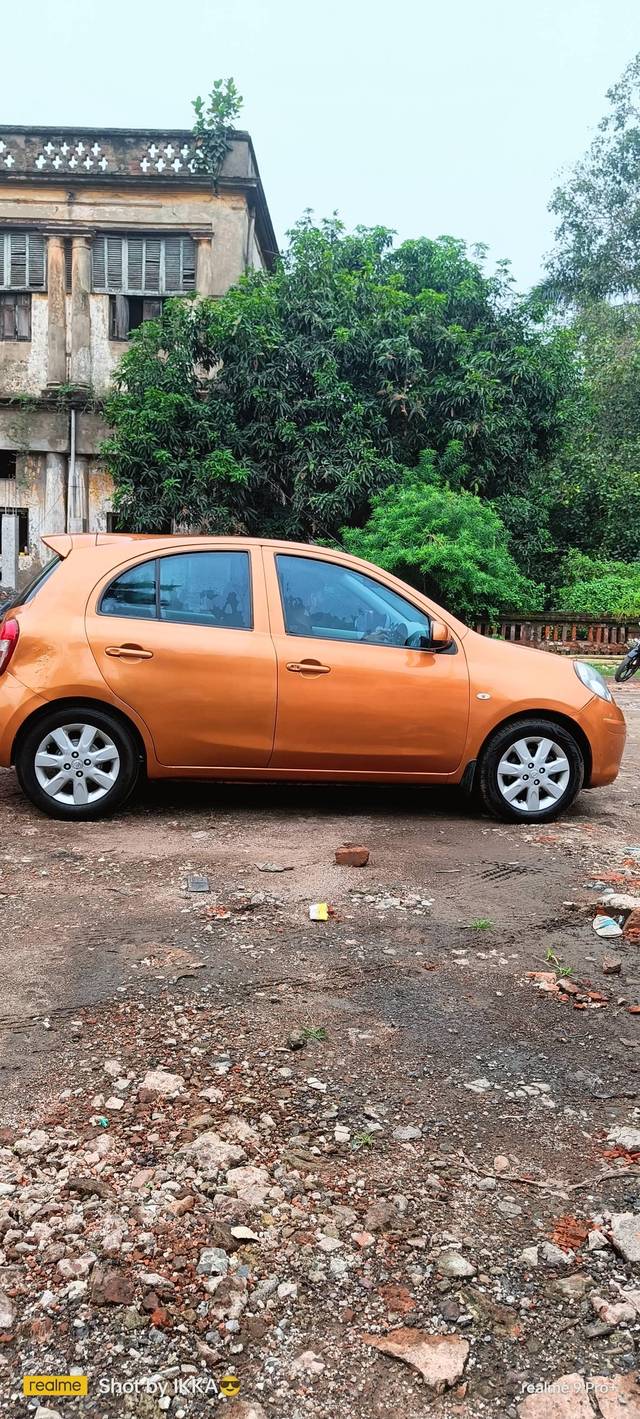 https://images10.gaadi.com/usedcar_image/4349140/original/processed_b4da390748d675cf0944fb0856ed7ee2.jpg?imwidth=6401