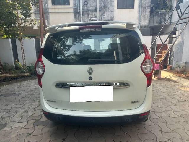 https://images10.gaadi.com/usedcar_image/4349158/original/processed_24fcd65d-b0c5-4d43-96e2-dcbbfdcd3619.jpeg?imwidth=6401