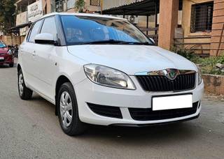 Skoda Fabia 2010-2015 Skoda Fabia 1.2 MPI Ambiente Petrol