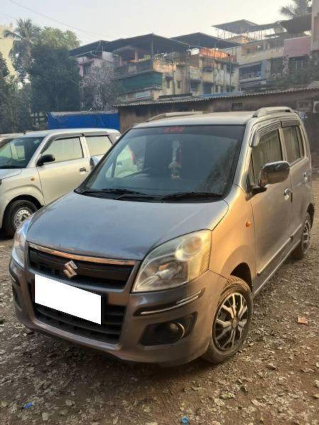 https://images10.gaadi.com/usedcar_image/4349215/original/abea674ef56b2888d905ac1c25ca6081.jpg?imwidth=6400