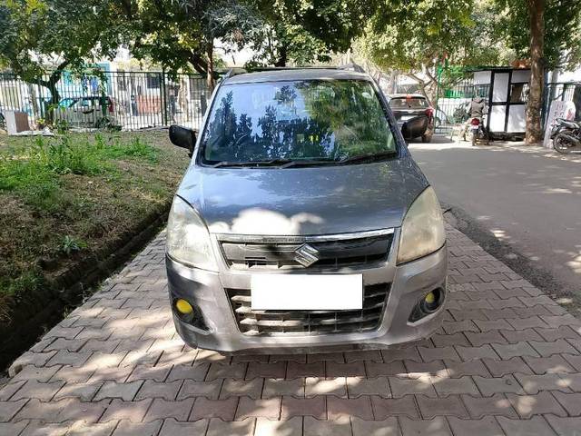 https://images10.gaadi.com/usedcar_image/4349221/original/17c8b373b09090c14cb77d6bedb0b337.jpeg?imwidth=6400