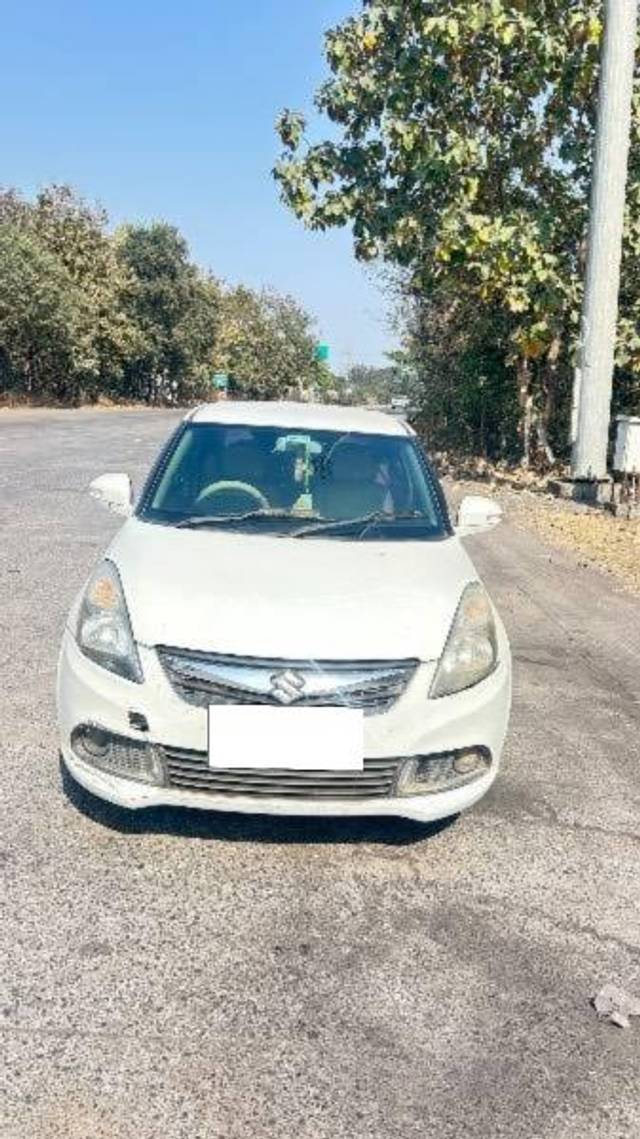 https://images10.gaadi.com/usedcar_image/4349227/original/processed_cd30867b-8691-4179-a33b-8b308ca5039a.jpeg?imwidth=6402