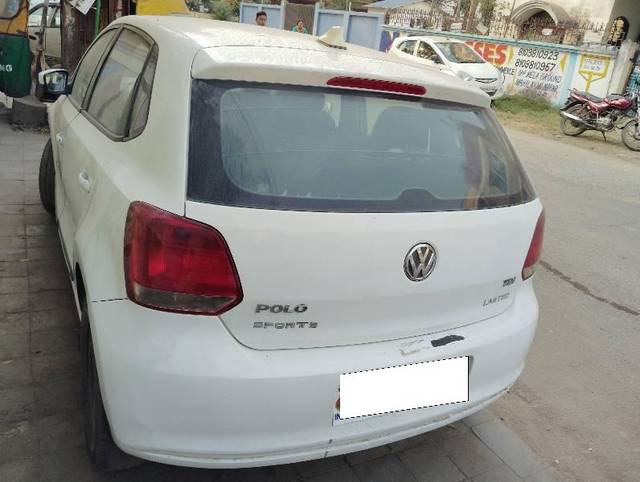 https://images10.gaadi.com/usedcar_image/4349262/original/processed_5157f817-459a-4943-93bc-c8baaa43c093.jpg?imwidth=6401