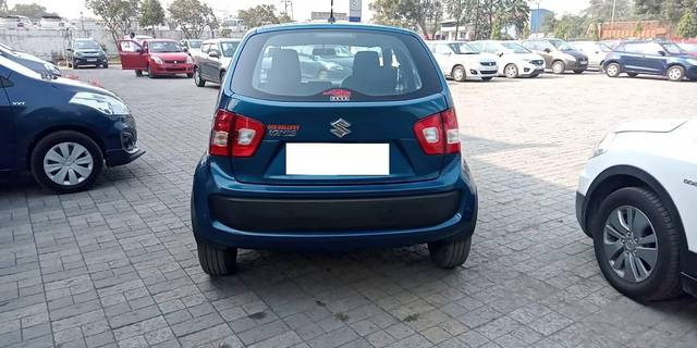 https://images10.gaadi.com/usedcar_image/4349265/original/processed_8b6d860165240fc0e71640cbcd9df474.jpg?imwidth=6402