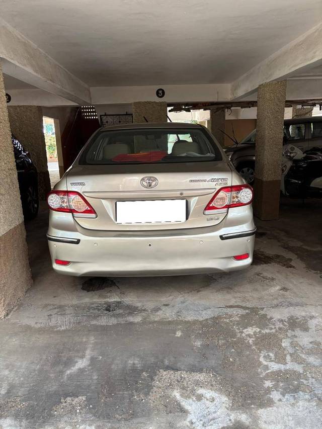 https://images10.gaadi.com/usedcar_image/4349307/original/processed_d31f0bffa6c92a0446f6d7845128c716.jpg?imwidth=6401