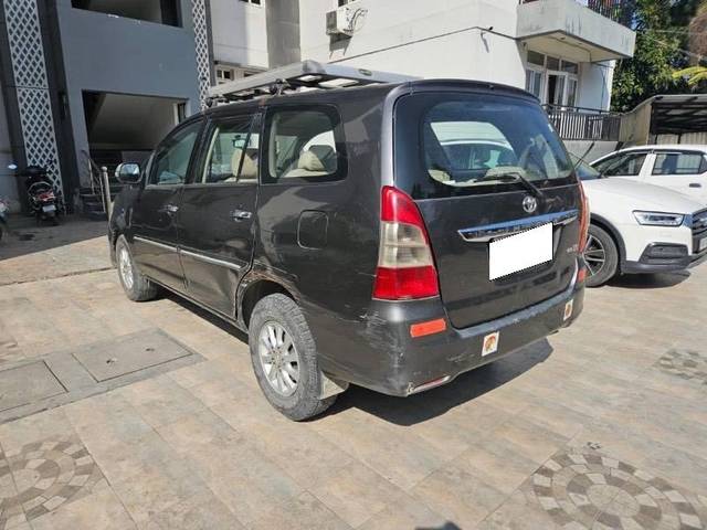 https://images10.gaadi.com/usedcar_image/4349394/original/processed_aa814941-eb85-4a0b-b844-5cafdace7340.jpeg?imwidth=6402