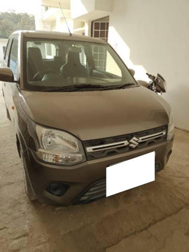 https://images10.gaadi.com/usedcar_image/4349418/original/processed_a7eb6f5a-86e5-4be0-98a5-489cda517afd.jpg?imwidth=6400