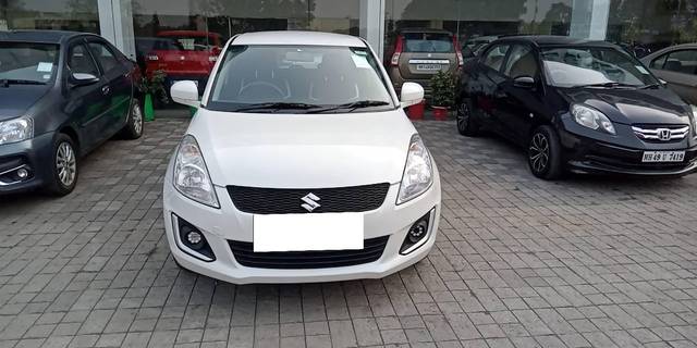 https://images10.gaadi.com/usedcar_image/4349438/original/processed_5c90511891caee0cd31fa371d5c25999.jpg?imwidth=6400