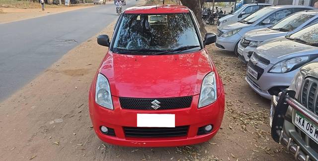 https://images10.gaadi.com/usedcar_image/4349668/original/processed_228c663ebf90ca86c0eac15ae20c768b.jpg?imwidth=6400