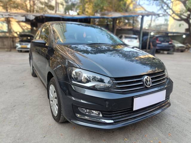 https://images10.gaadi.com/usedcar_image/4349678/original/processed_eb8cf24fed8ff06b1b6164ddb3b24981.jpg?imwidth=6400