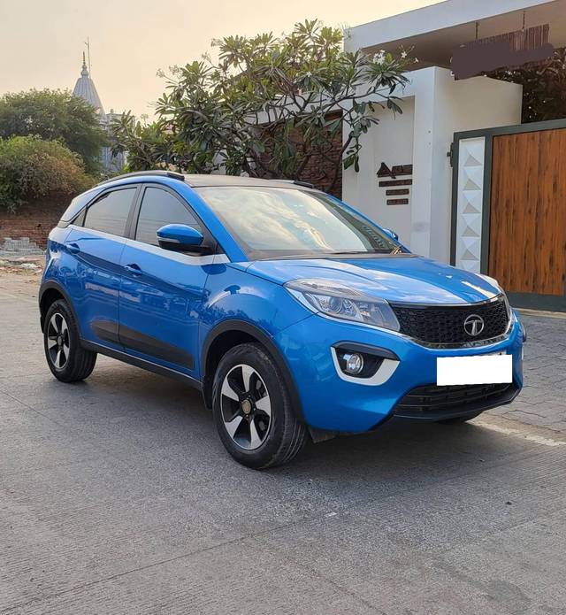 https://images10.gaadi.com/usedcar_image/4349679/original/processed_2d341a18300bd0669471bfdc2d499fd1.jpg?imwidth=6400