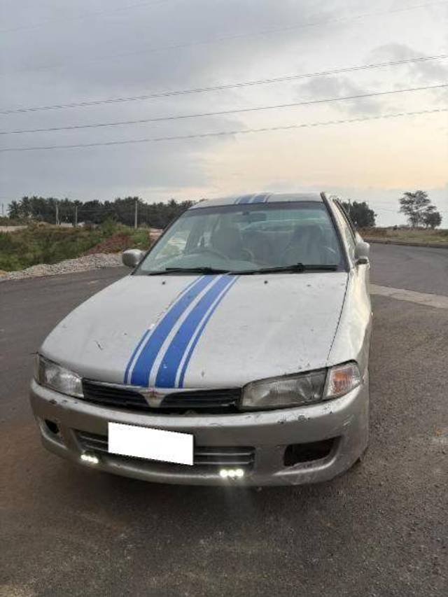 https://images10.gaadi.com/usedcar_image/4349697/original/a386451747866f0da4e350b9fe66991f.jpg?imwidth=6401