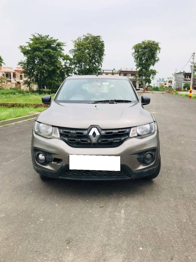 https://images10.gaadi.com/usedcar_image/4349706/original/processed_2e6b82f0e0ff31c62b9871afc11b2e38.jpg?imwidth=6400