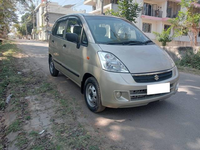 https://images10.gaadi.com/usedcar_image/4349735/original/processed_a0f2828a298918f968ab9fb306ab9b7c.jpg?imwidth=6400