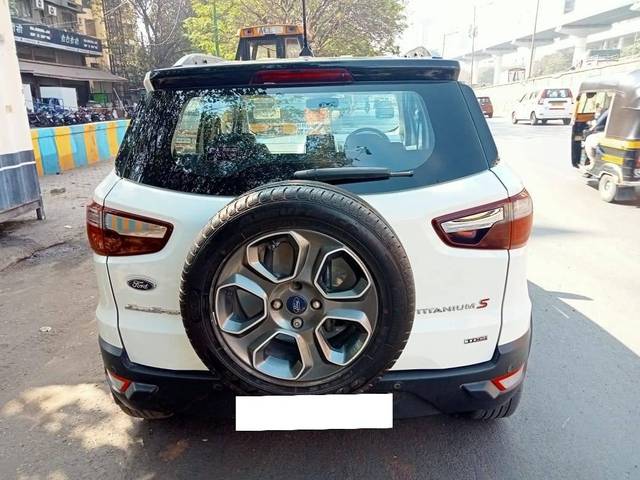 https://images10.gaadi.com/usedcar_image/4349767/original/processed_52a2faa9a7967d72f0e871a7043a8d7c.jpg?imwidth=6402