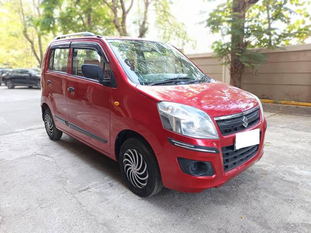 https://images10.gaadi.com/usedcar_image/4349922/original/processed_23624d9a596a8c9cc64cc5280aead095.jpg?imwidth=6400