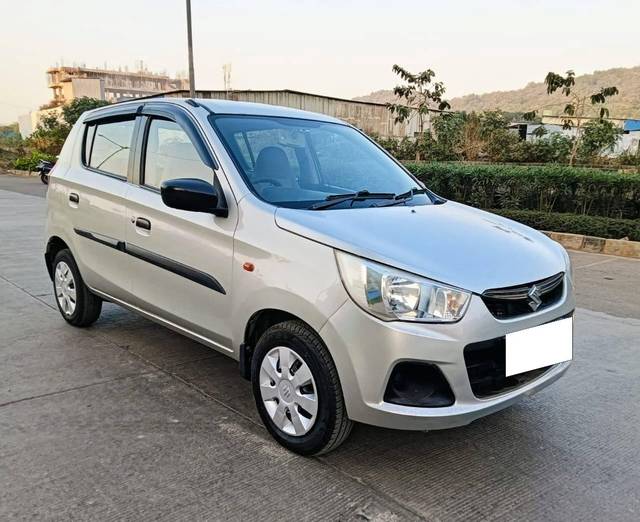 https://images10.gaadi.com/usedcar_image/4349982/original/processed_b06f2c5ea5f8f3216aaf0374bb9ed0bb.jpg?imwidth=6400