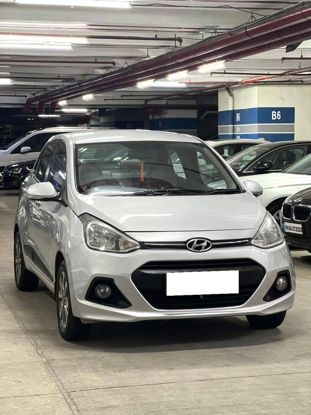 https://images10.gaadi.com/usedcar_image/4350204/original/processed_c9d45522763032174ee47d129413f201.jpg?imwidth=6400