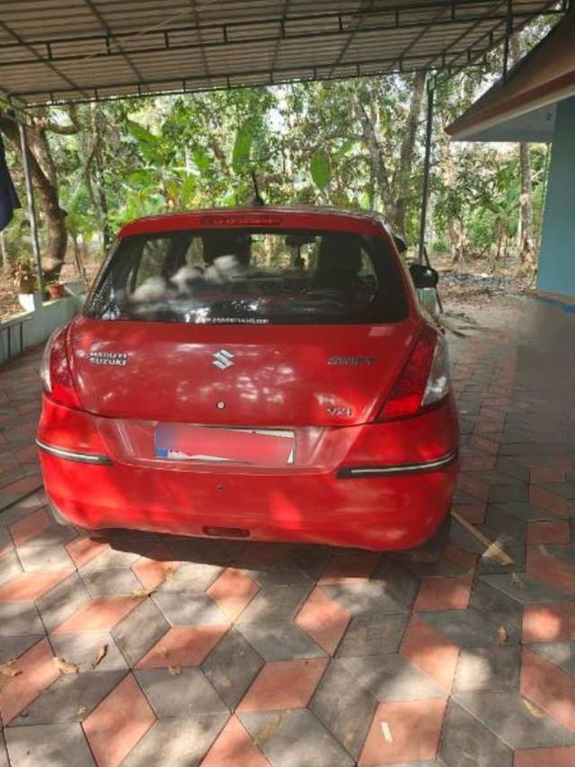 https://images10.gaadi.com/usedcar_image/4350227/original/processed_c0c20e78-0425-4166-8bfe-846f90780c66.jpg?imwidth=6401