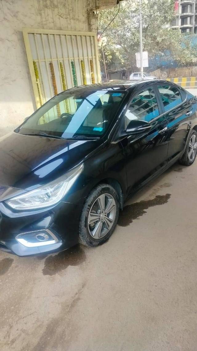 https://images10.gaadi.com/usedcar_image/4350280/original/processed_babb83015308c47f9d757403ade9c4a0.jpg?imwidth=6400