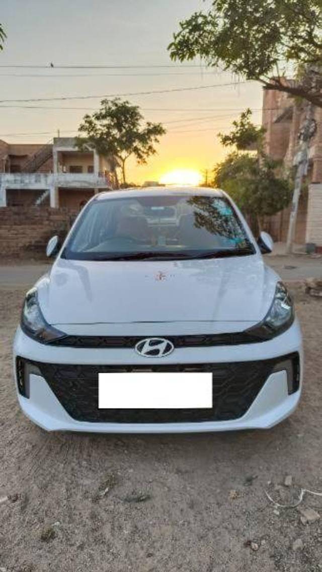 https://images10.gaadi.com/usedcar_image/4350331/original/17e3cd8db6dc5befb74743428438e9c5.jpg?imwidth=6400