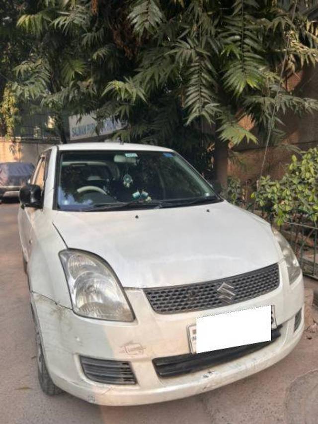 https://images10.gaadi.com/usedcar_image/4350343/original/8836ba3486e1d48f733b23391528ad06.jpeg?imwidth=6402