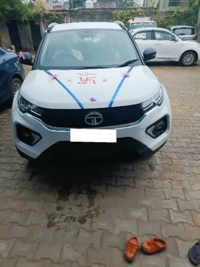 https://images10.gaadi.com/usedcar_image/4350360/original/processed_c3dae36a-a178-4880-bd10-f38217602cb2.jpg?imwidth=6400