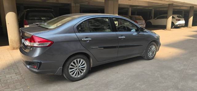 https://images10.gaadi.com/usedcar_image/4350569/original/030665a544c7e1511282869a3087203b.jpg?imwidth=6402