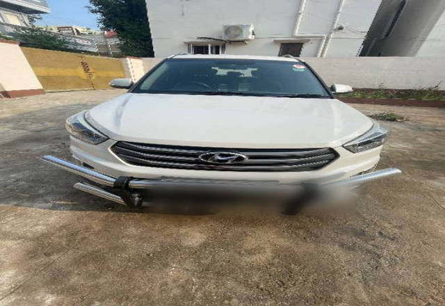 https://images10.gaadi.com/usedcar_image/4350570/original/7db027178391f031bea3ab32d5e9f52e.jpeg?imwidth=6400