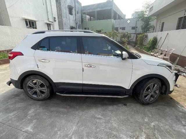 https://images10.gaadi.com/usedcar_image/4350570/original/bc237463e0ca2ee786f76fb19ef0a3cf.jpeg?imwidth=6402