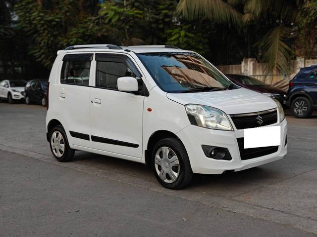 https://images10.gaadi.com/usedcar_image/4350584/original/processed_590feb48ac3d204c2cb1cdfea837d15b.jpg?imwidth=6400