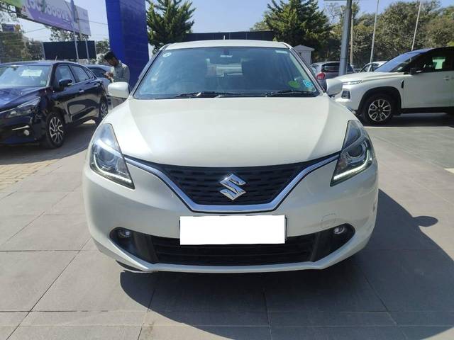 https://images10.gaadi.com/usedcar_image/4350587/original/processed_709cce21b1f1e60baf5f04437a5e7f85.jpg?imwidth=6400