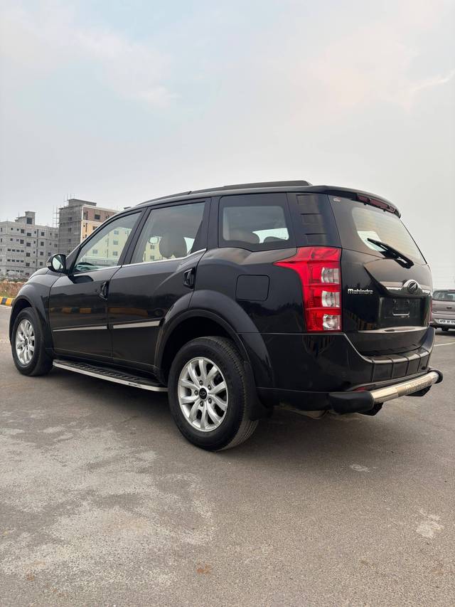 https://images10.gaadi.com/usedcar_image/4350613/original/processed_6dfb3dbe1dbf2c107f2920c9ccb290de.jpg?imwidth=6402