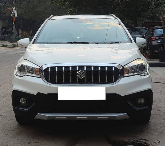 https://images10.gaadi.com/usedcar_image/4350628/original/processed_f464ce96e5f1d01973f3df58da887643.jpg?imwidth=6401