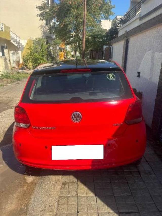 https://images10.gaadi.com/usedcar_image/4350663/original/processed_d41a5e92-cf2f-4130-9576-61322ca79206.jpeg?imwidth=6401