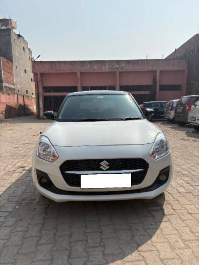 https://images10.gaadi.com/usedcar_image/4350664/original/c4c76526e01edb25a7b11e8cff5eb61c.jpeg?imwidth=6400