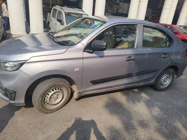 https://images10.gaadi.com/usedcar_image/4350676/original/994cd48450e4939ad9c878fac0e0e4ed.jpg?imwidth=6402