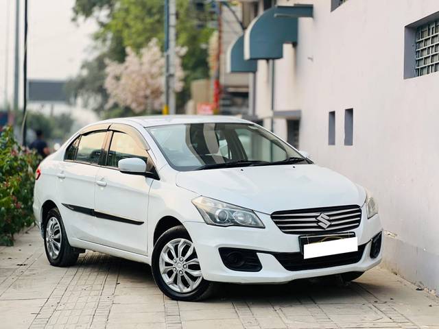 https://images10.gaadi.com/usedcar_image/4350707/original/processed_cc3fcb59d7cf5fb8d211c42df66aefac.jpg?imwidth=6400