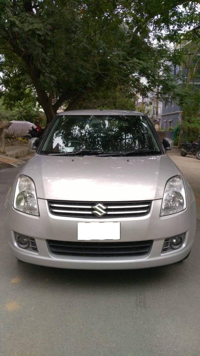 https://images10.gaadi.com/usedcar_image/4350826/original/processed_cc2148762cf9b768e628134118716de0.jpg?imwidth=6400