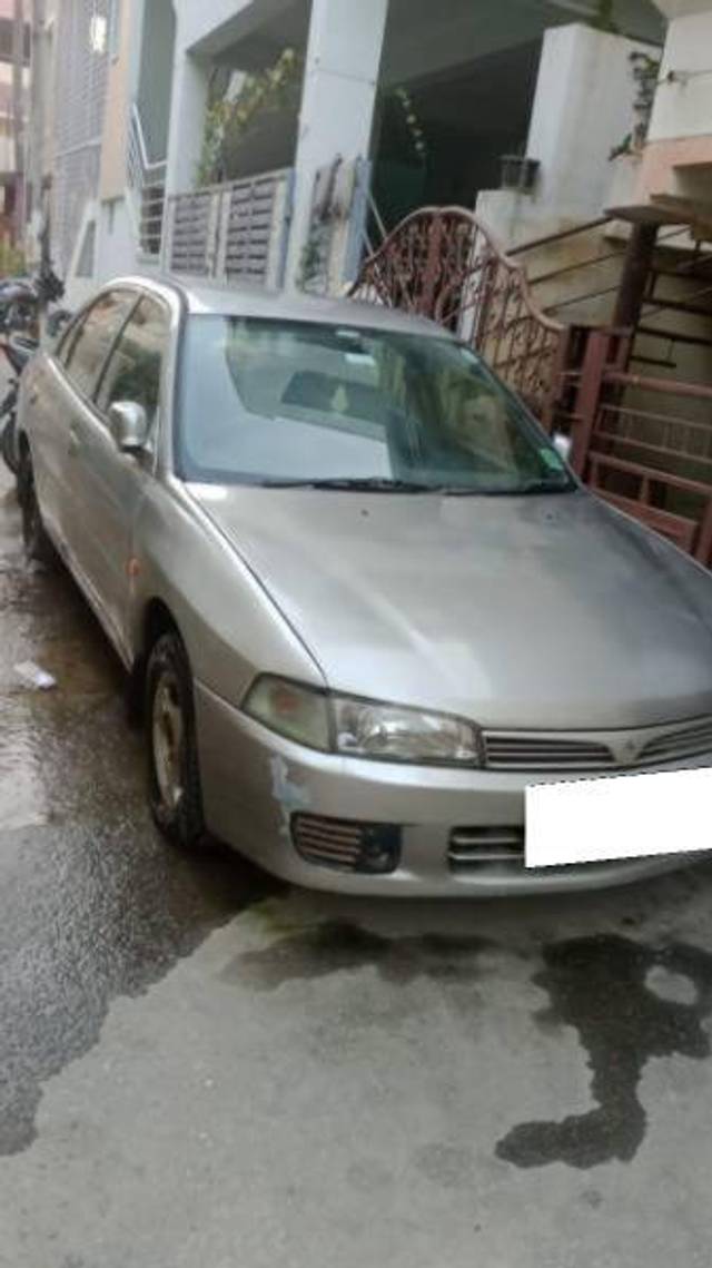 https://images10.gaadi.com/usedcar_image/4350833/original/ed43b9c5f6b1943628cf96933b47b5b8.jpg?imwidth=6401