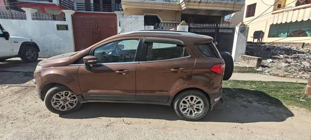 https://images10.gaadi.com/usedcar_image/4350839/original/processed_5d29f4bf-f906-4010-a57b-9e6ccd91abb3.jpg?imwidth=6401