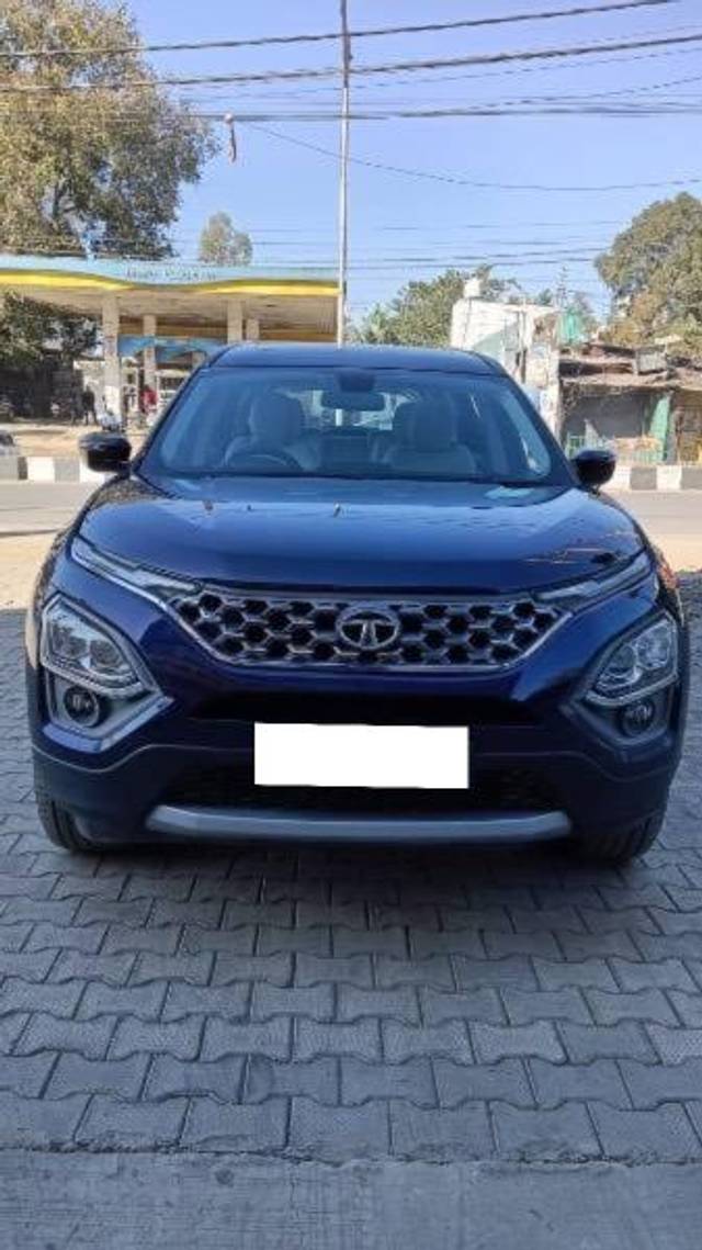 https://images10.gaadi.com/usedcar_image/4350857/original/processed_0d502d9f-4168-4231-8d14-ee31ed1a8062.jpeg?imwidth=6402