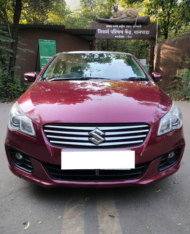 https://images10.gaadi.com/usedcar_image/4350917/original/processed_27170388483630e8e9d9b16ba42c8a44.jpg?imwidth=6402