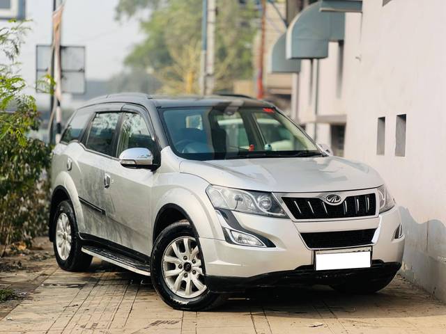 https://images10.gaadi.com/usedcar_image/4350926/original/processed_22aa80c5644acb77a88ce683cab00924.jpg?imwidth=6400