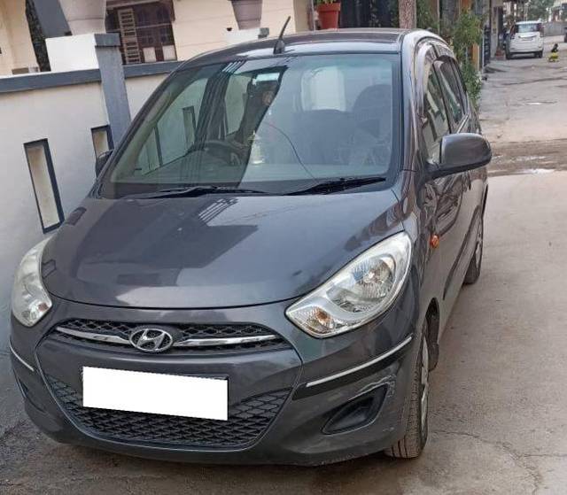 https://images10.gaadi.com/usedcar_image/4350942/original/processed_5d920e0a-e769-41a9-a8d0-043af12c38bb.jpg?imwidth=6400