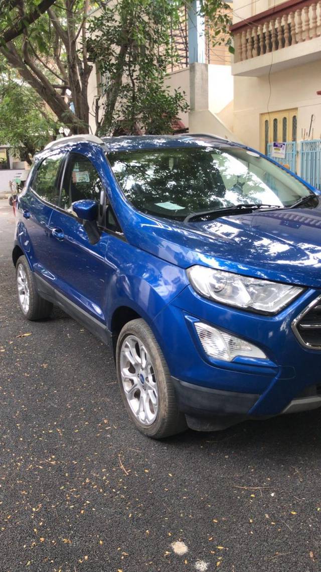 https://images10.gaadi.com/usedcar_image/4350962/original/02477214d85172ca4c4c92fc68513ce2.jpg?imwidth=6400