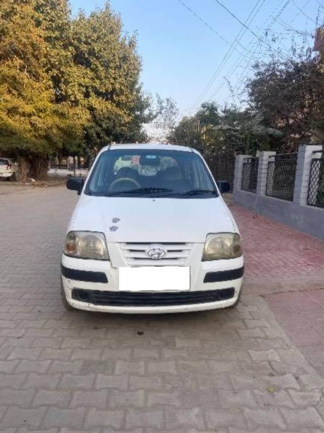 https://images10.gaadi.com/usedcar_image/4351260/original/processed_071fb3b7-c585-464c-928e-c27ff5e4f9a6.jpeg?imwidth=6402