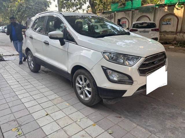 https://images10.gaadi.com/usedcar_image/4351291/original/3c08ba8816a1eaf69d3e0d4b1c823594.jpg?imwidth=6402