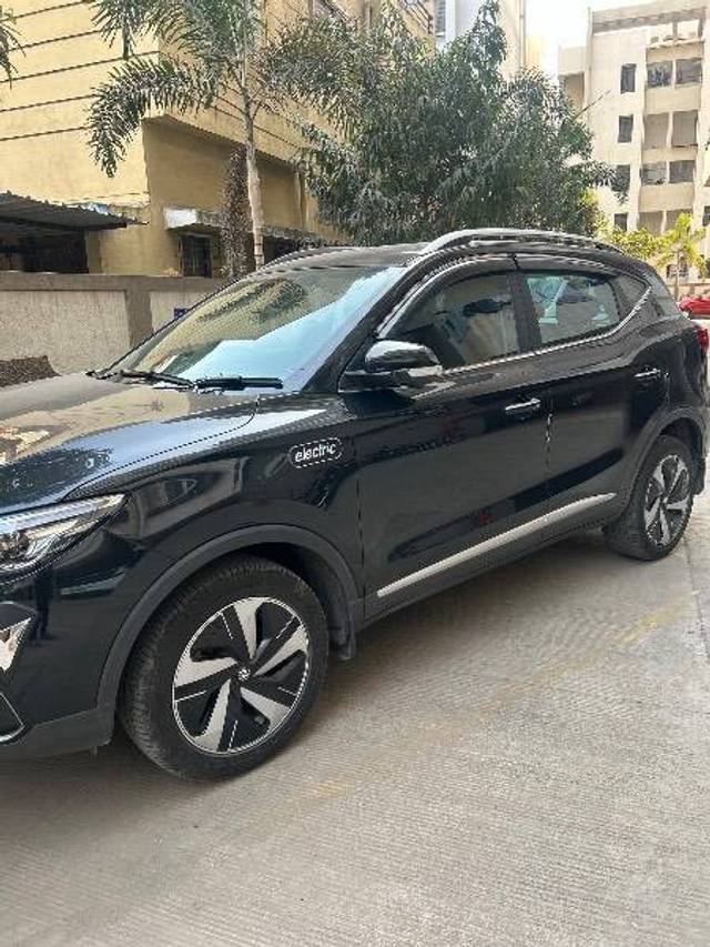 https://images10.gaadi.com/usedcar_image/4351292/original/677c622a6de5fc7d389be0b3c8143520.jpeg?imwidth=6401